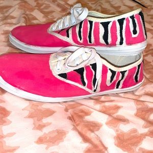 Hand painted shoes!